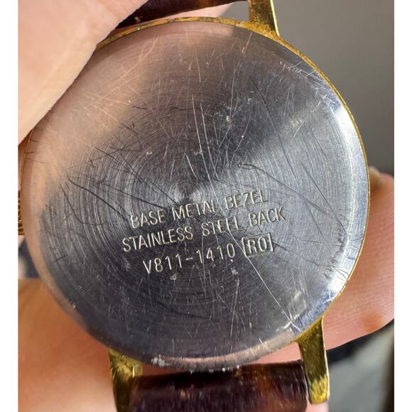 DISNEY MICKEY MOUSE WATCHES -LOT OF TWO - Picture 8 of 8